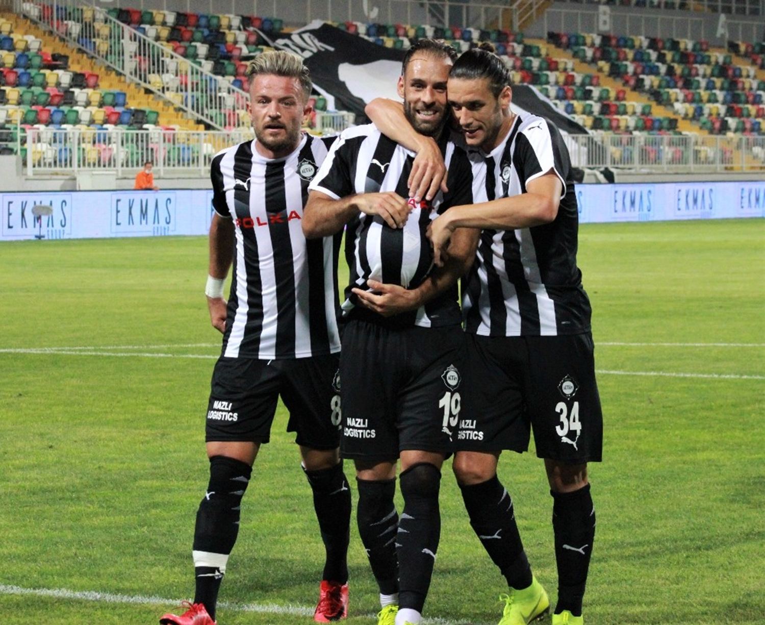 Altay S�per Lig'e ko�uyor