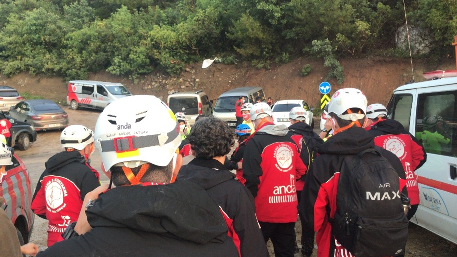 Bursa'da sel felaketi: Hayat�n� kaybedenlerin say�s� 5'e y�kseldi