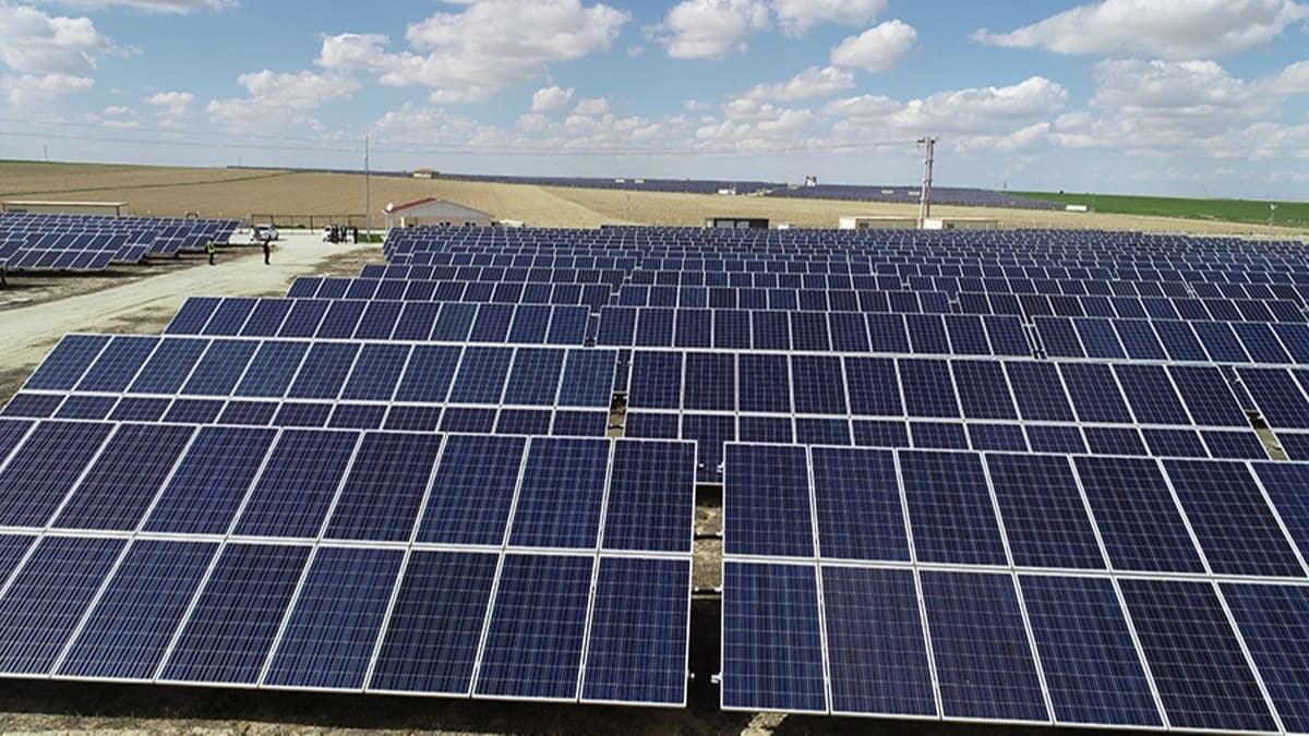 Elektrik milli kaynaklardan: Yenilenebilir enerjide rekor krld