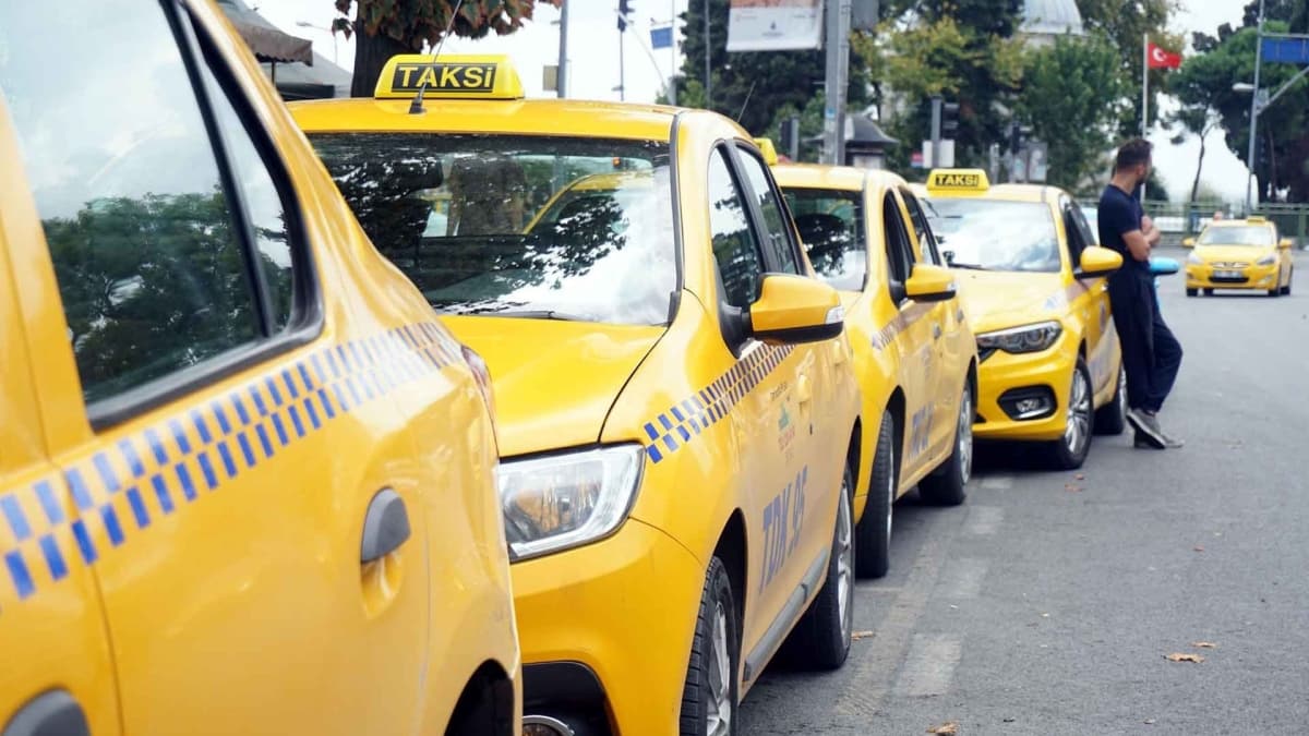 mamolu'nun 'stanbul'a 5 bin taksi' projesine taksicilerden tepki: Seim ncesi ziyaretlerinde bu konu gndeme gelmedi 