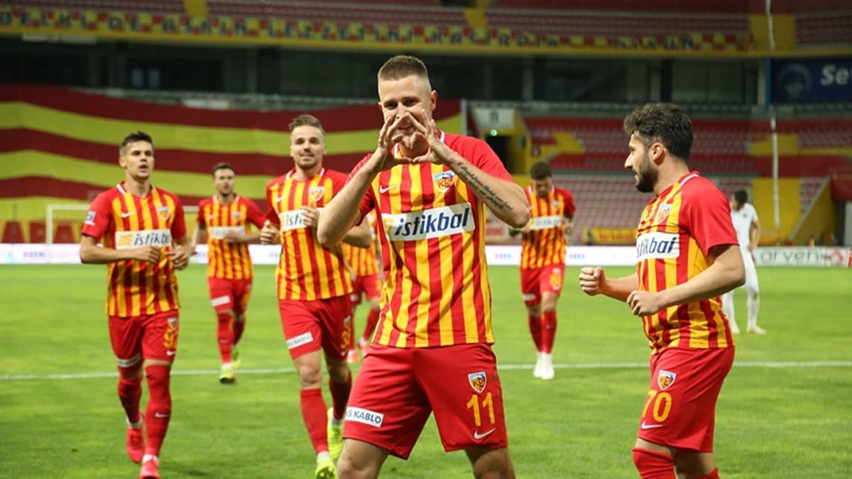 Sonunculuktan kurtulan Kayserispor'un kmede kalmaya inanc tam