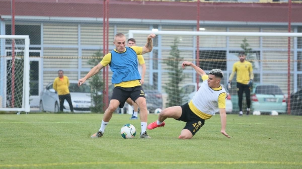 Yeni Malatyaspor'a Fenerbahe ma ncesi ifte mjde!