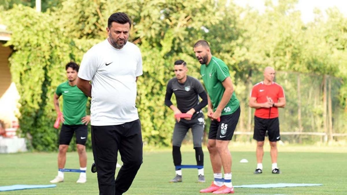 Blent Uygun'dan kadroda revizyon