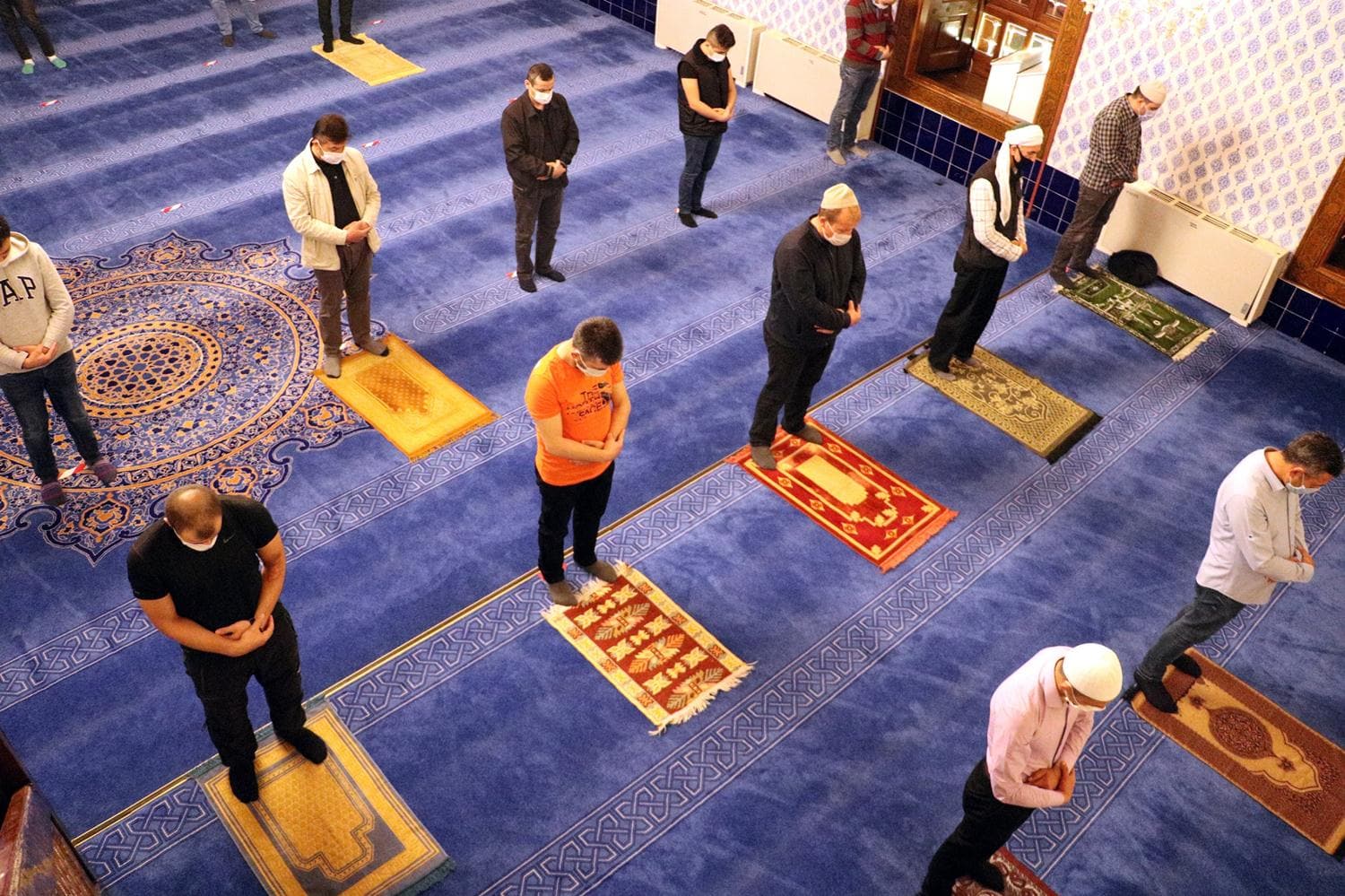 Aylar sonra bir ilk: Duygu dolu anlar ya�and�