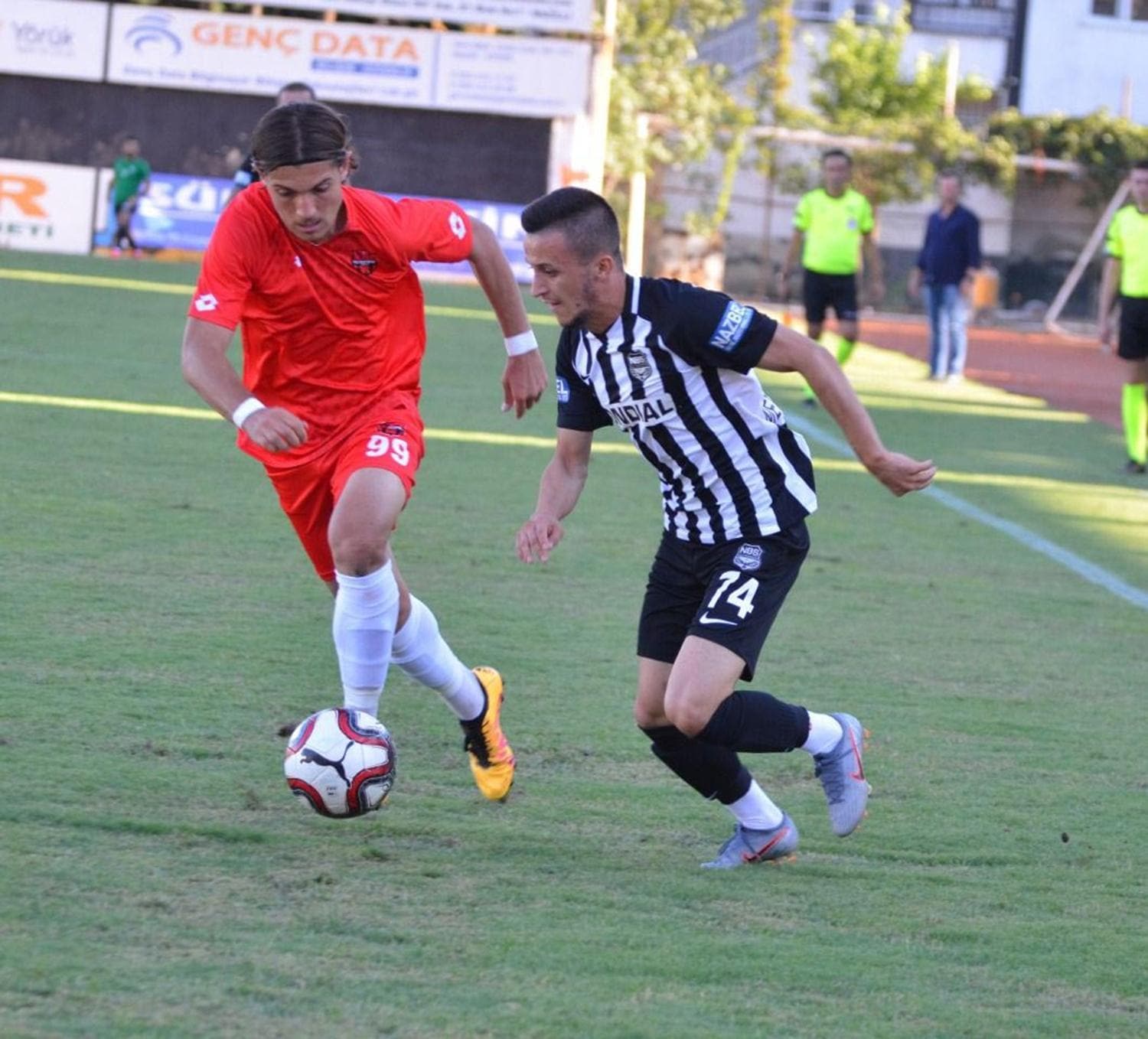 Mert �apar'a Osmanl�spor ve Hatayspor kancas�