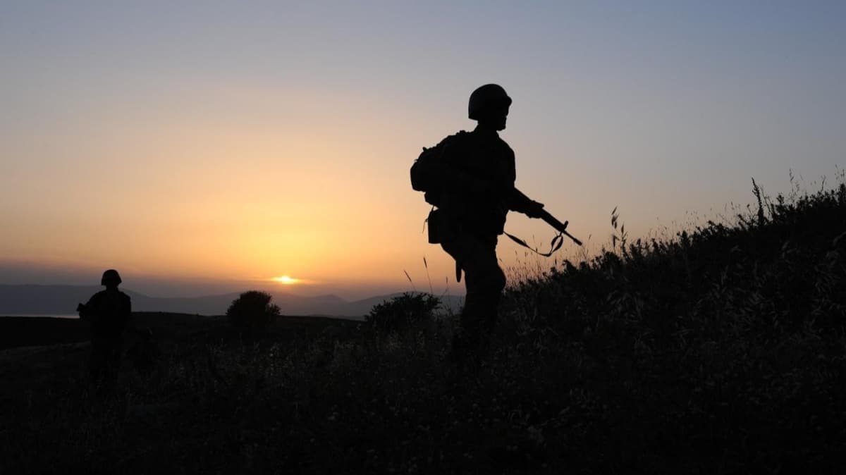 Hakkari'de bir asker ran'dan alan taciz atei sonucu ehit oldu