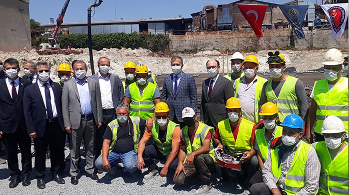 T�rkiye'nin ilk �niversite hayvan hastanesinin temelleri at�ld�