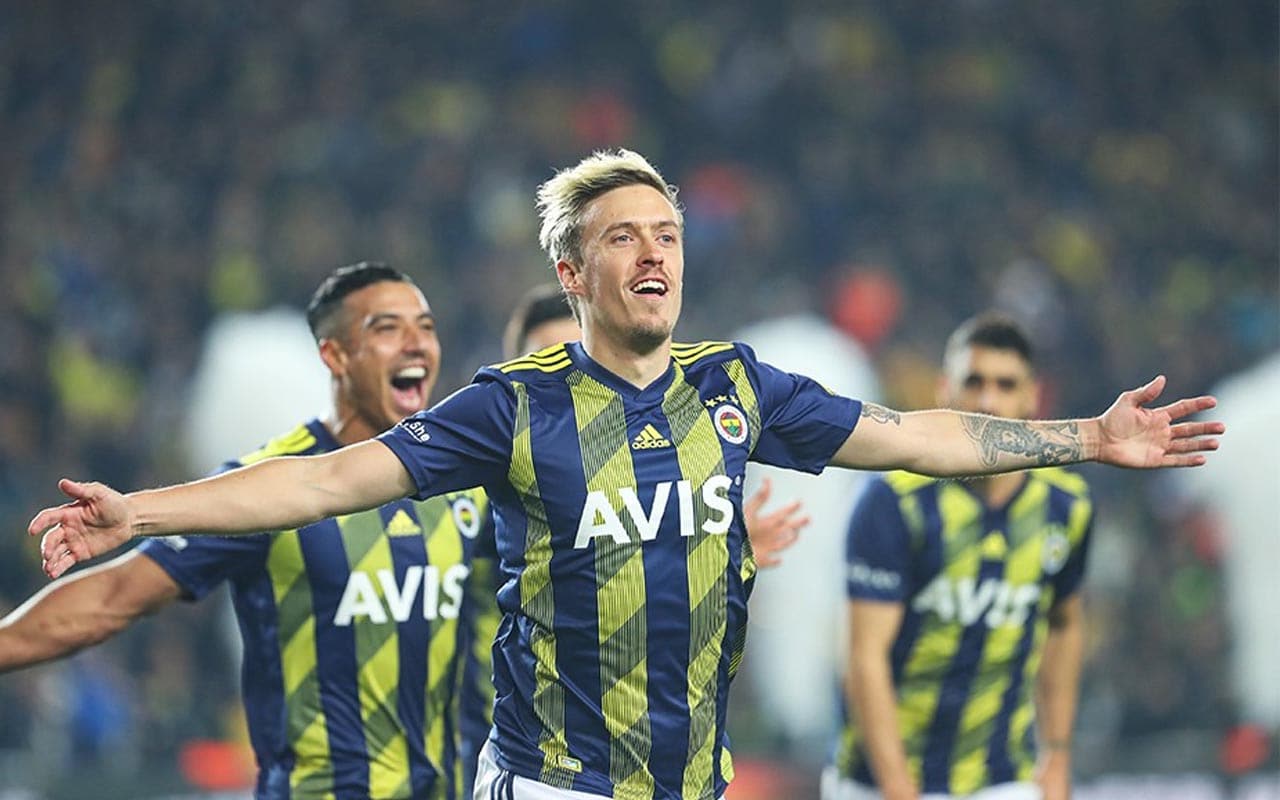 Yeni tak�m�n� b�yle duyurdu