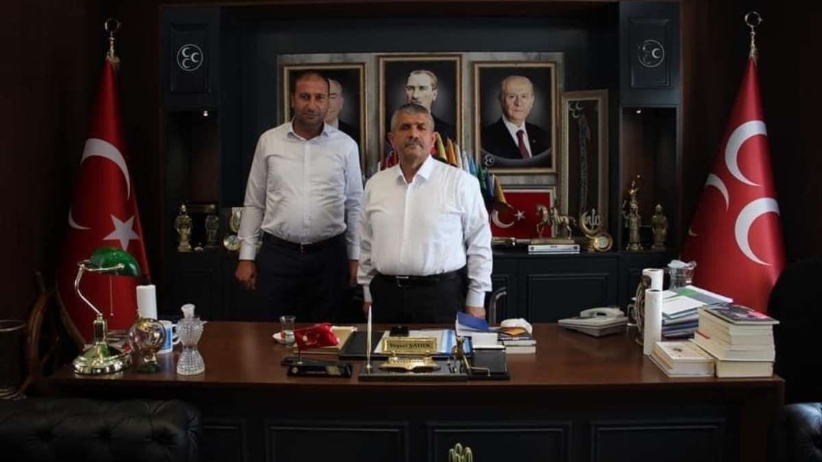Y Parti zmir Bykehir Belediyesi Meclis yesi Kkler, MHP'ye geti