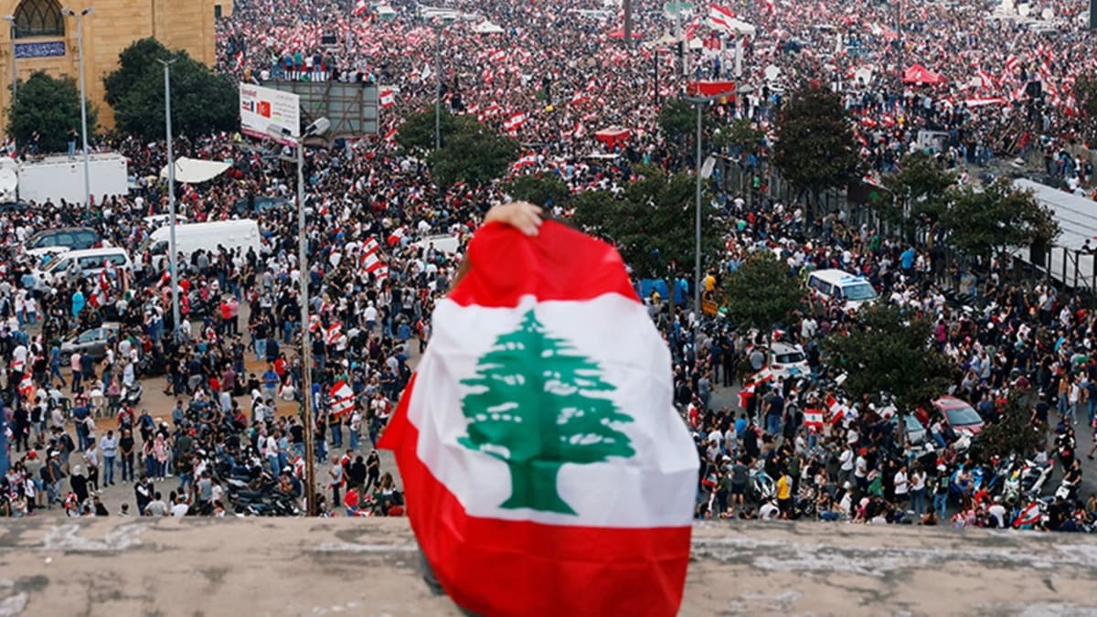 Lbnan'da ekonomik kriz kart eylemler sryor 