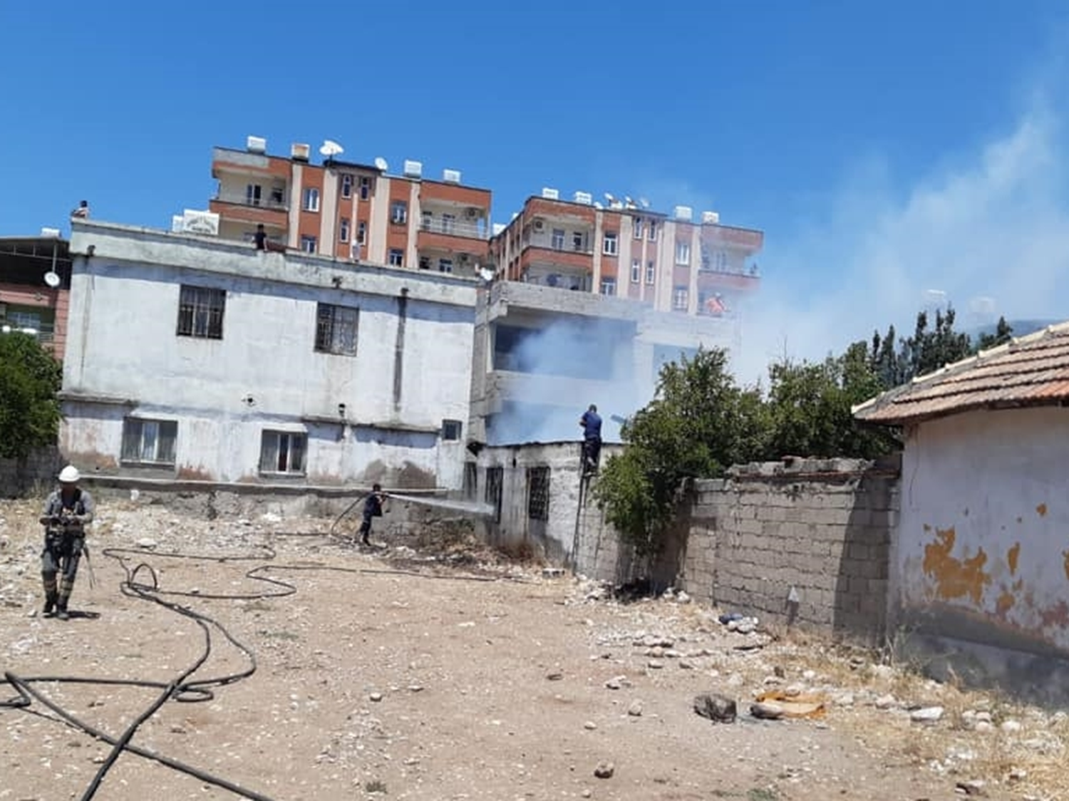 Tek katl� ev ��kan yang�nda kullan�lmaz hale geldi