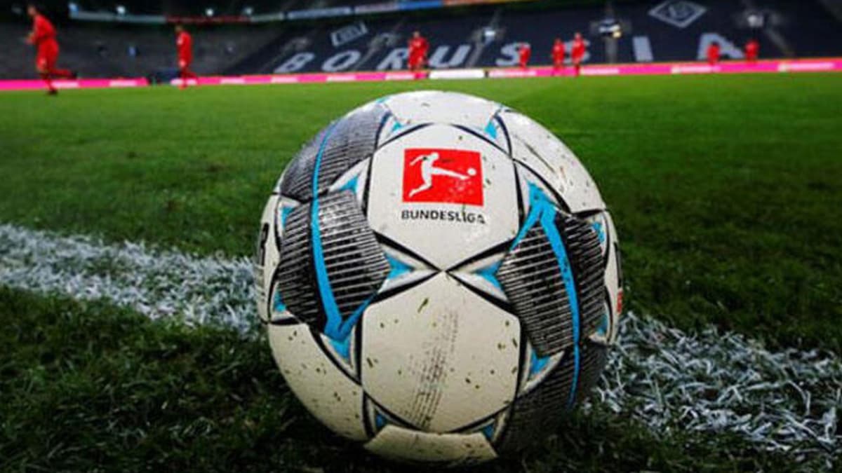 Bundesliga'da milli y�ld�z�n tak�m� k�me d��t�