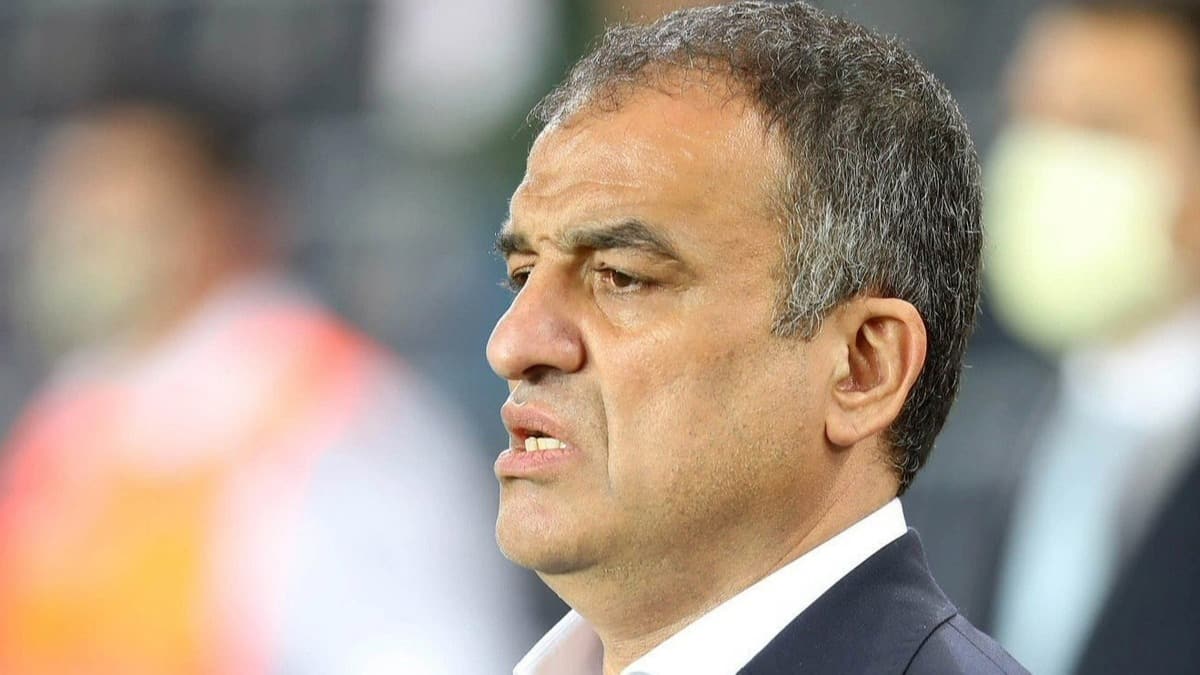 Tahir Karapnar: ''Emre, 1 yl daha kalmal ama ok youn''