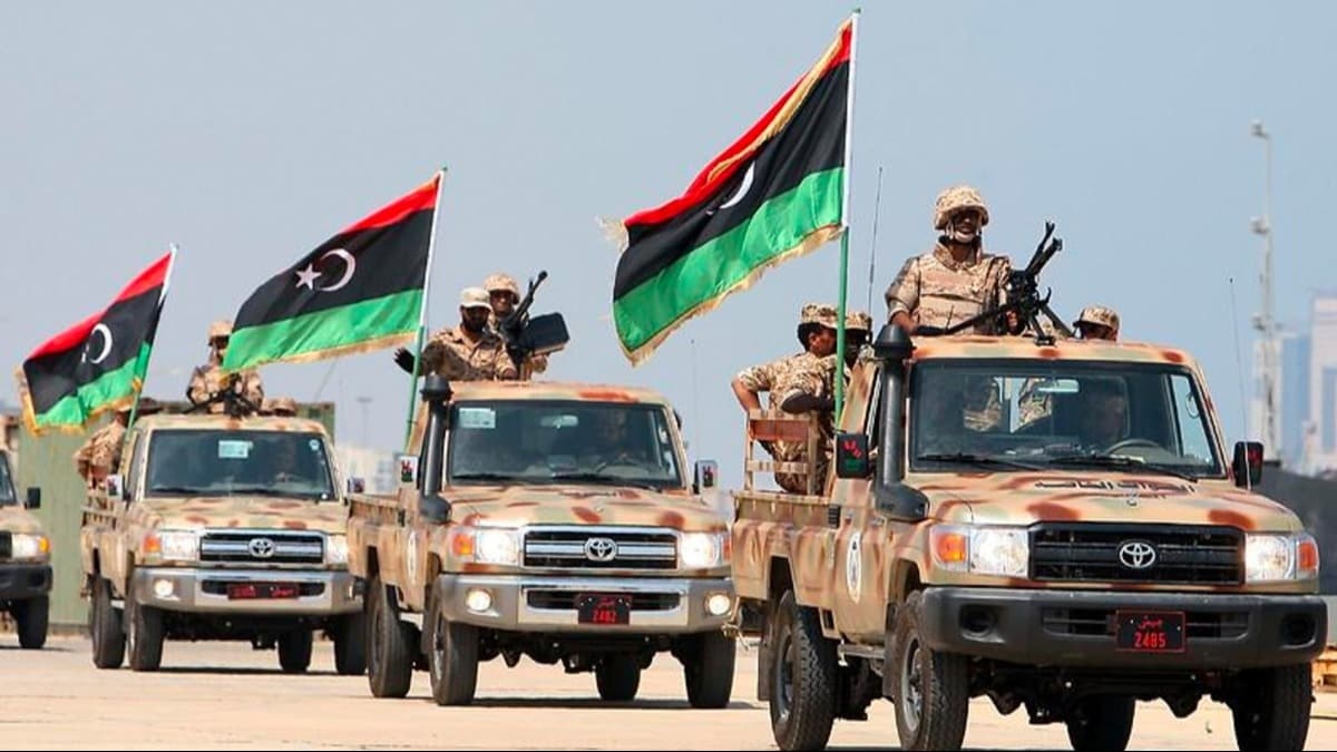 Libya ordusundan paral askerlere net mesaj! 'Sonlar lm, hapis ya da le srgn'