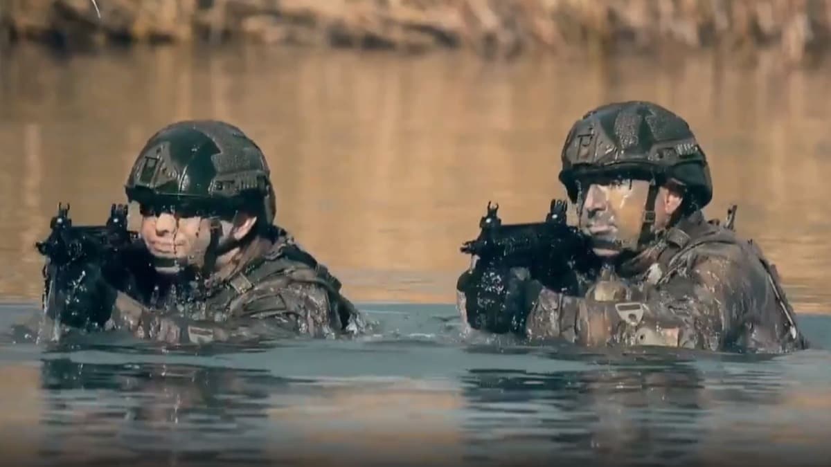 MSB'den Kara Kuvvetleri Komutanl'nn kurulu yl dnmne zel video