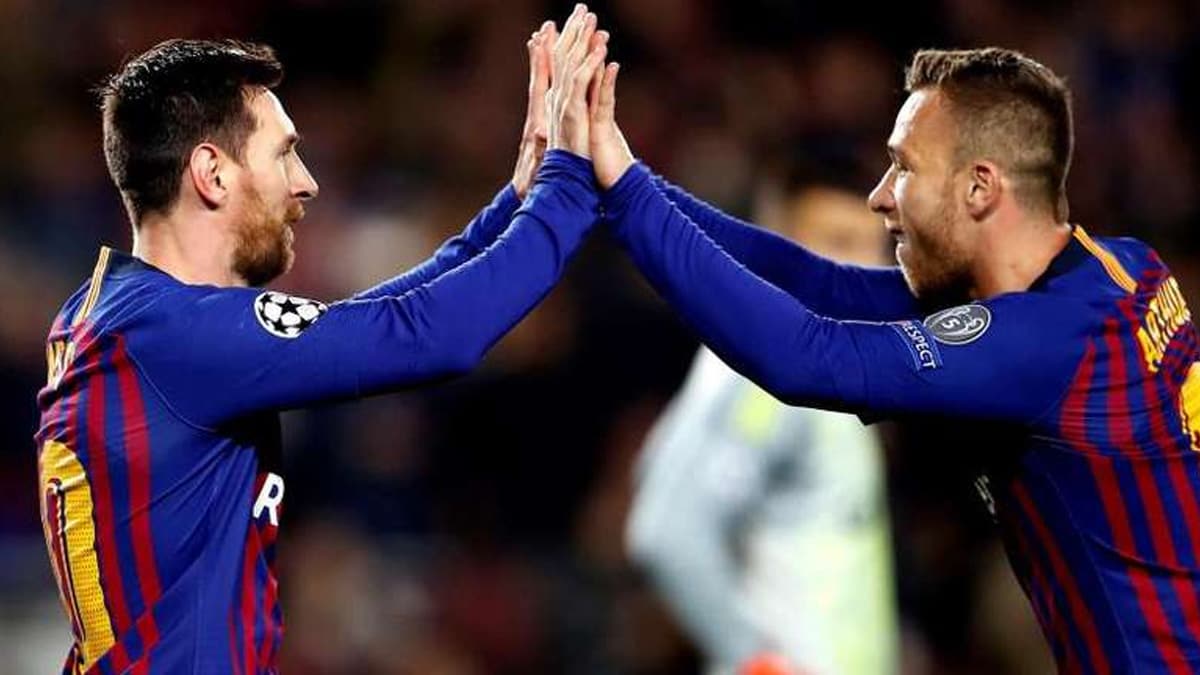 Juventus, Barcelonal� y�ld�z� rekor bonservisle transfer etti!