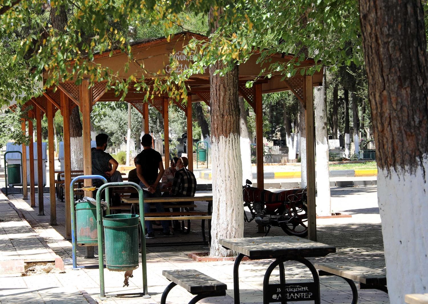 Bar��mak i�in eve davet etti, av t�fe�iyle �ld�rd�