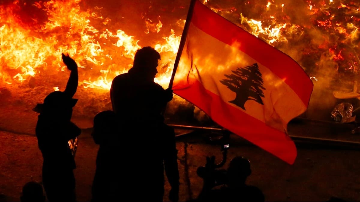 Lbnan'da Maliye Bakanl Genel Mdr ''ekonomik kriz'' sebebiyle istifa etti 