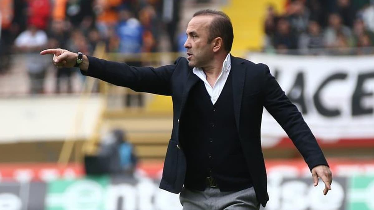 Mehmet zdilek'in Erzurumspor'u Sper Lig'e odakland