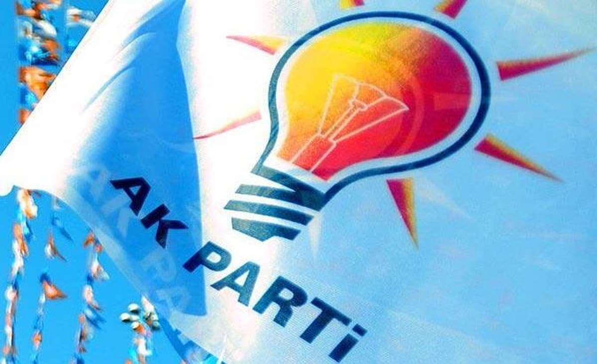 AK Parti �stanbul �l Ba�kanl���ndan '100 bin yeni �ye' kampanyas�