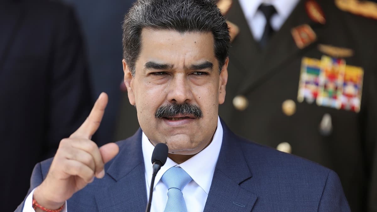 Maduro, AB Temsilcisine Venezuela'dan ayrlmas iin 72 saat verdi