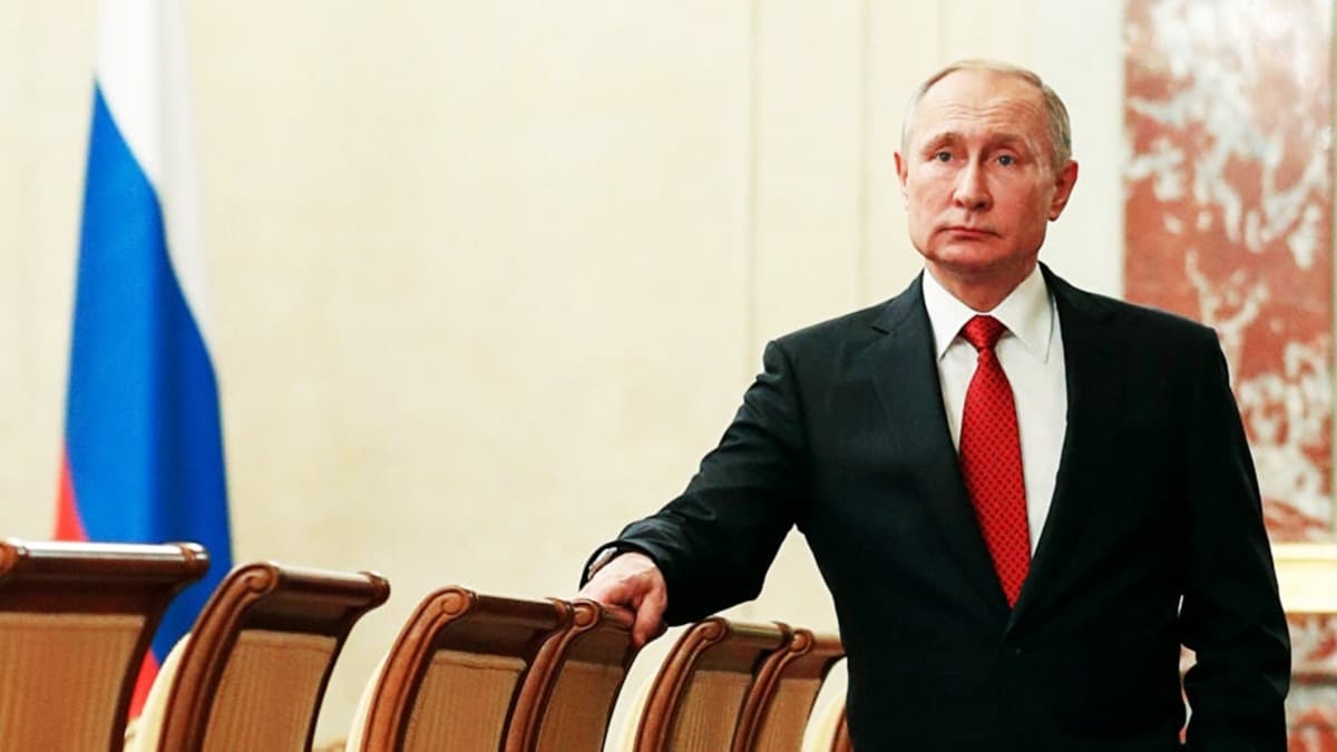 Putin'den, halka kendisine yeniden bakanlk yolunu aacak oylamaya katlma ars