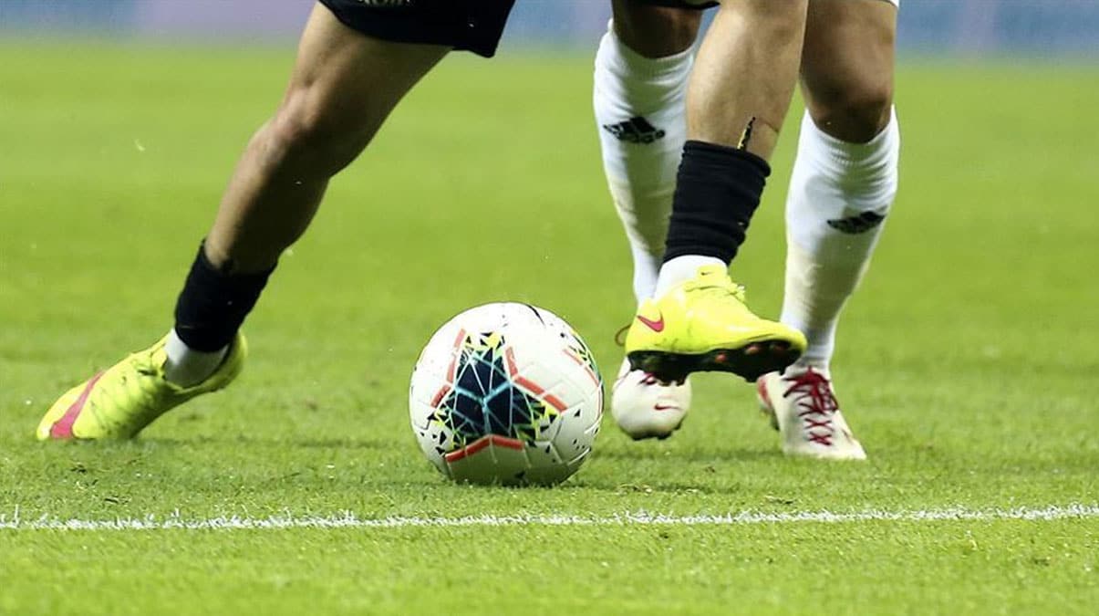 TFF 2. Lig, TFF 3. Lig ve B�lgesel Amat�r Ligler oynat�lmayacak