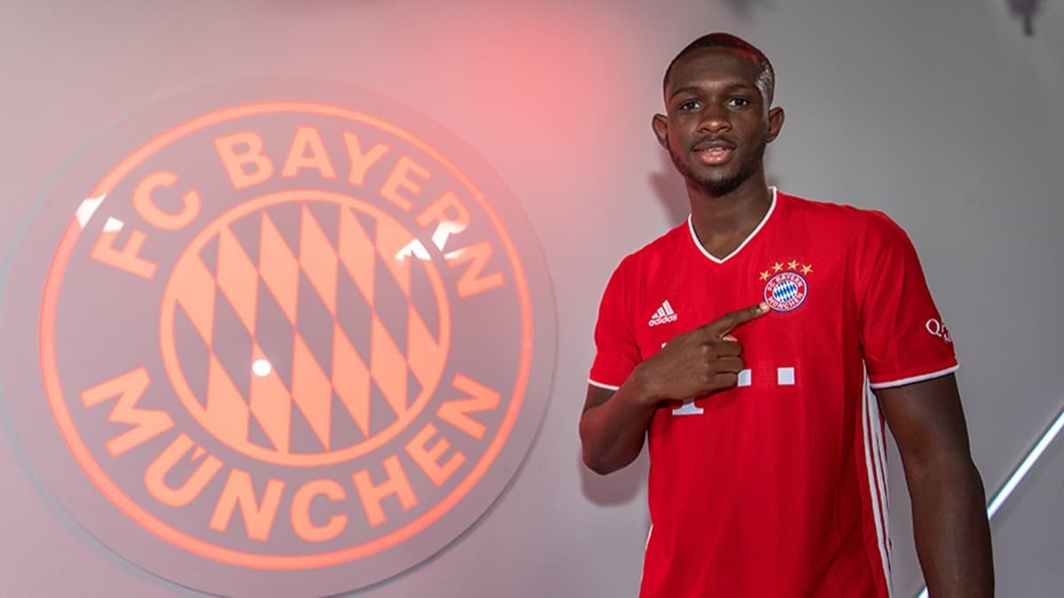 Bayern Mnih PSG'den Kouassi'yi transfer etti