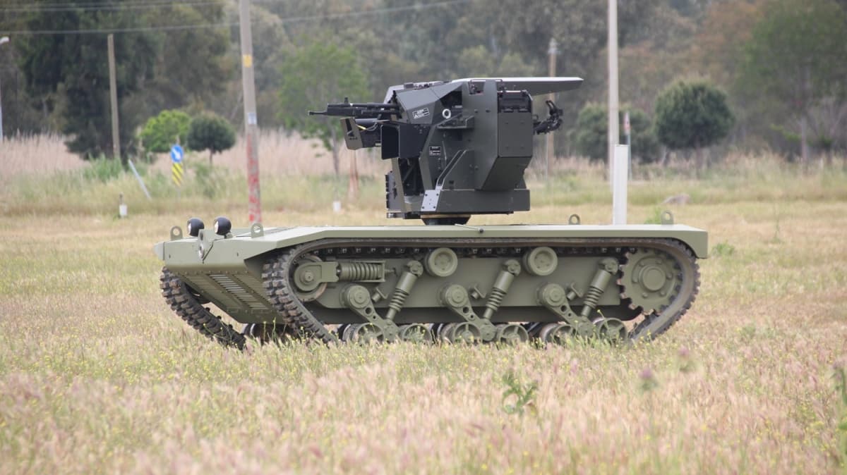 Dnyada ok az lkede var: ''nsansz mini tank'' 2021'de Kara Kuvvetleri Komutanlna teslim edilecek