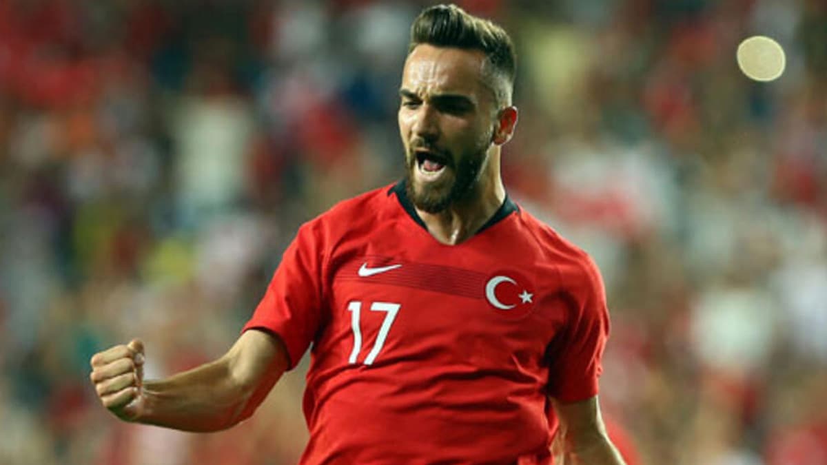Kenan Karaman kariyerine nas�l devam edece�ini belirledi