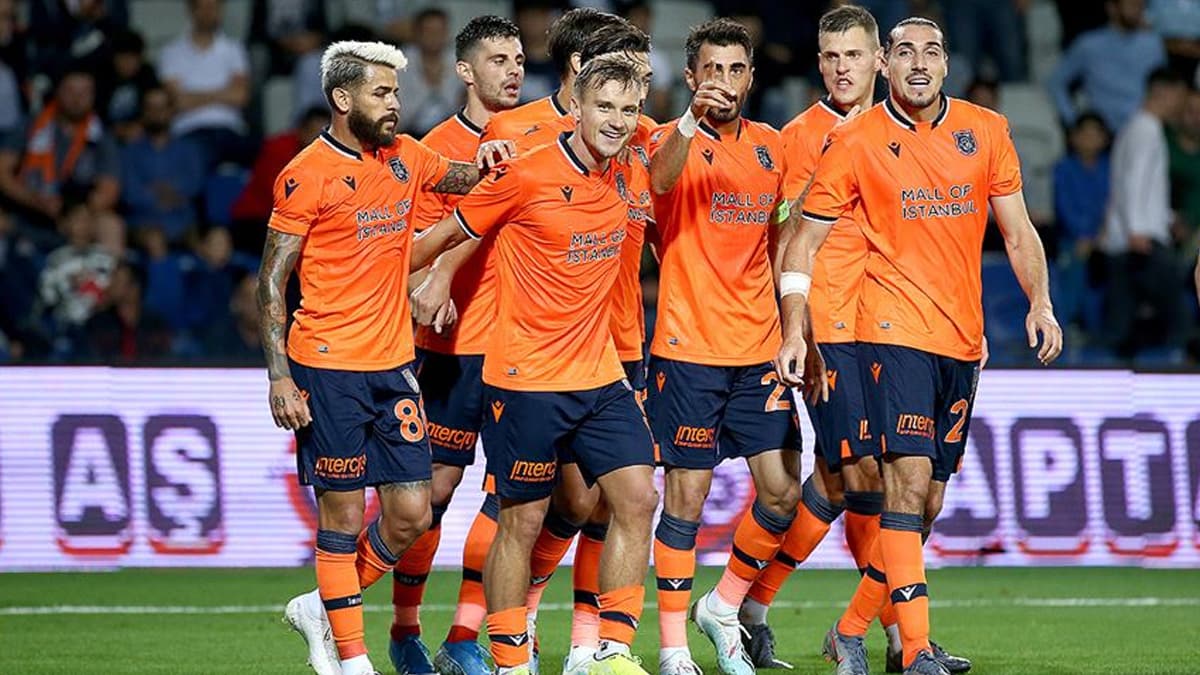 Lider Ba�ak�ehir'de koronavir�s test sonu�lar� a��kland�