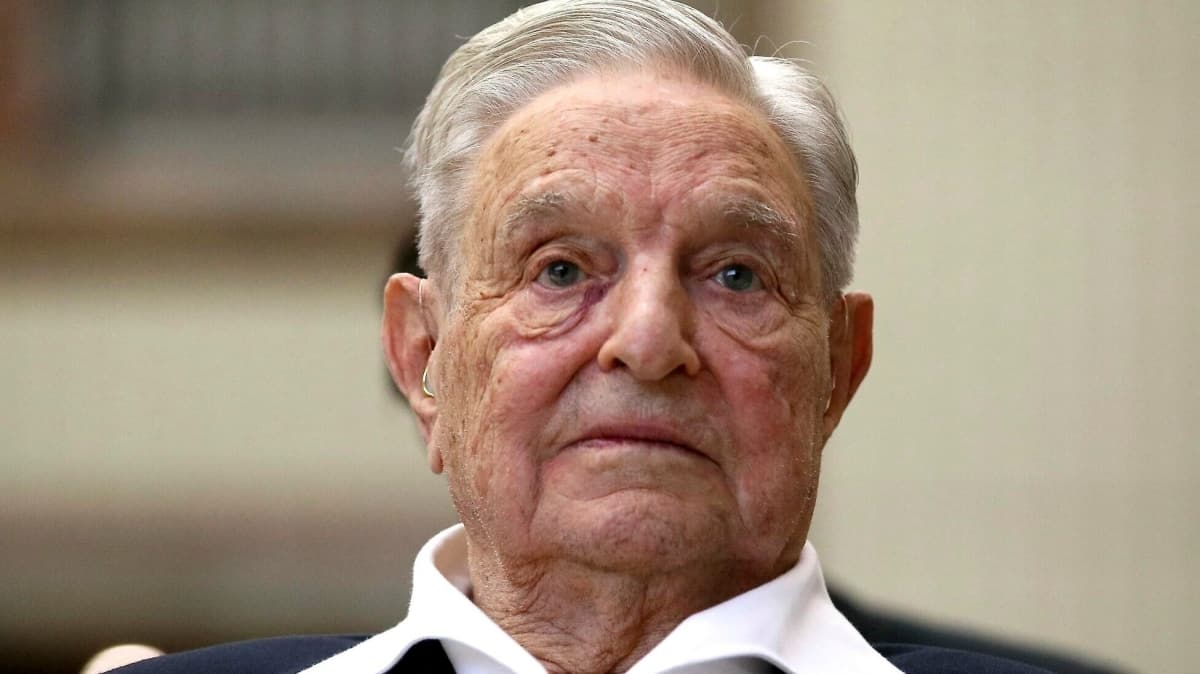 Soros'un terrist ilan edilmesi iin 240 bin imza