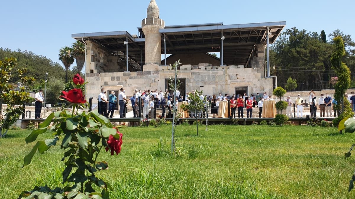 96 yl sonra cemaatine kavutu! Ala Cami -'nin restorasyonu tamamland 