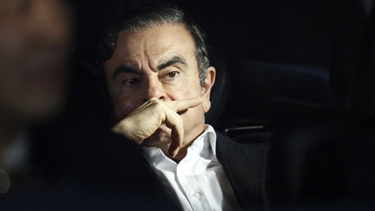 Mzik kutusunda karlmt... Nissan eski CEO'su Carlos Ghosn'un kayla ilgili kritik gn!