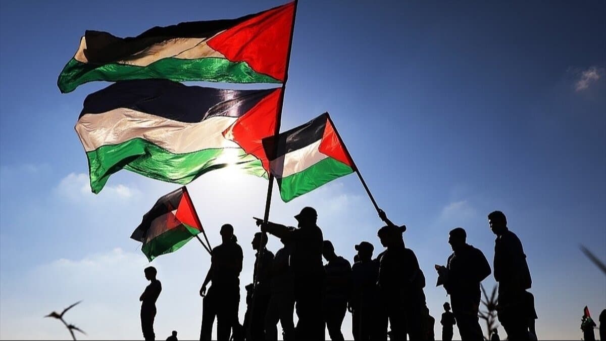 Gazze'deki Ablukay Krma Halk Komitesi'nden ''acil durum hkmeti'' ars 
