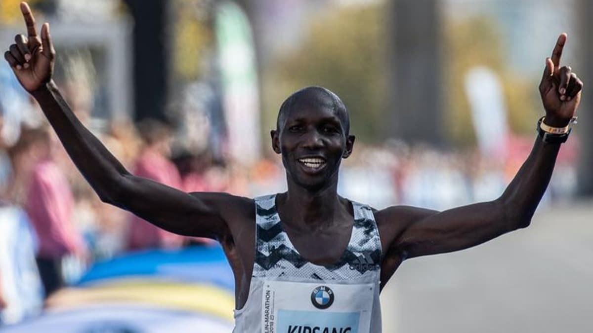 Rekortmen maratoncu Kipsang'a doping ihlalinde 4 yl men cezas