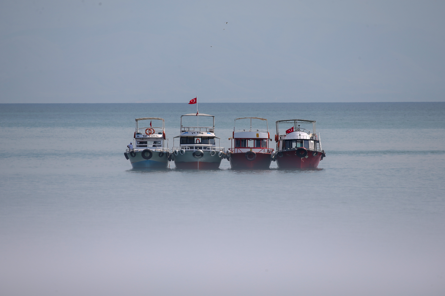 Van G�l�'nde 1 ki�inin daha cesedine ula��ld�