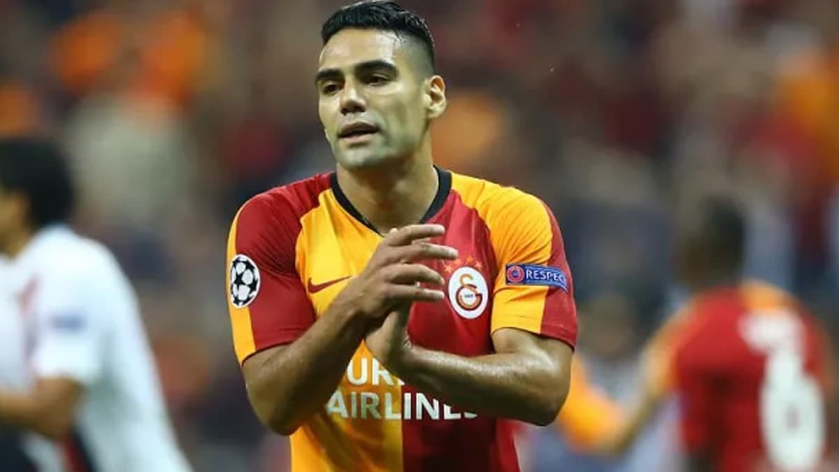 Falcao, ligde 11. ma��n� ka��rd�