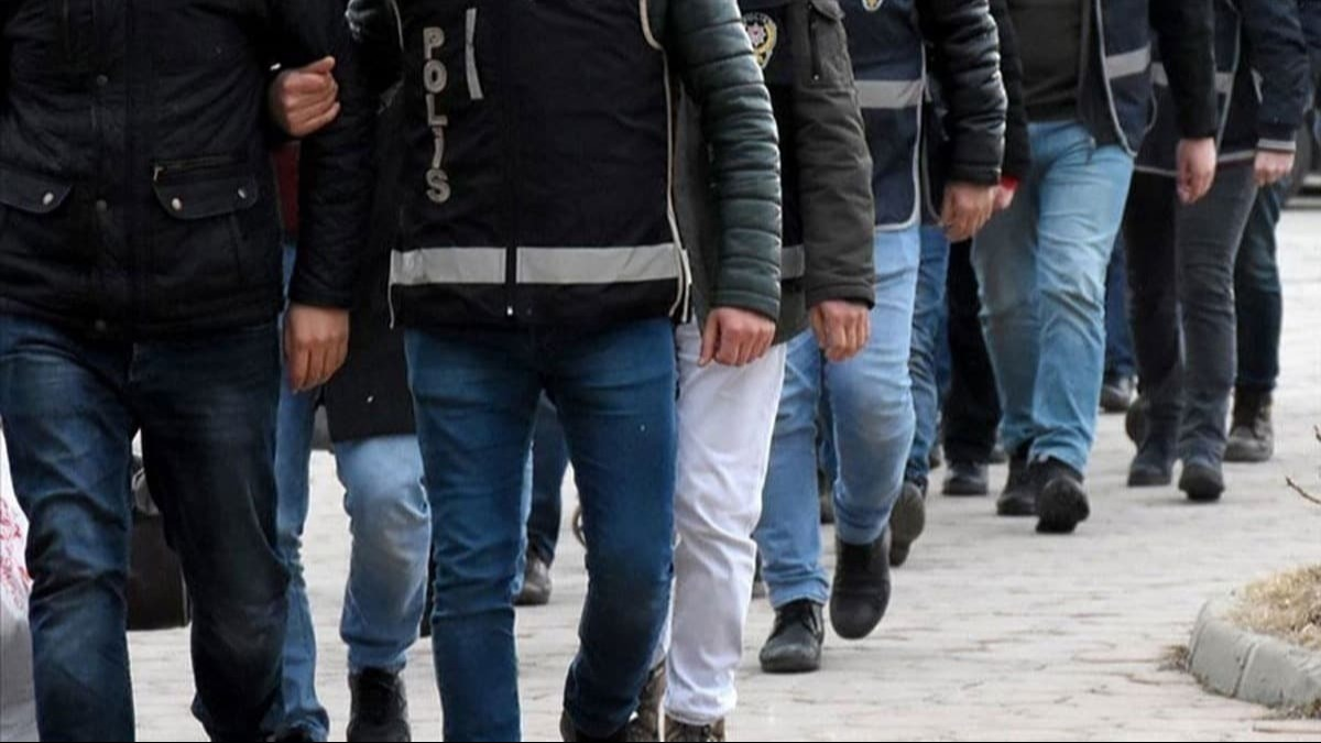 Denizli'de FET'ye ynelik operasyon: 5 kii tutukland 