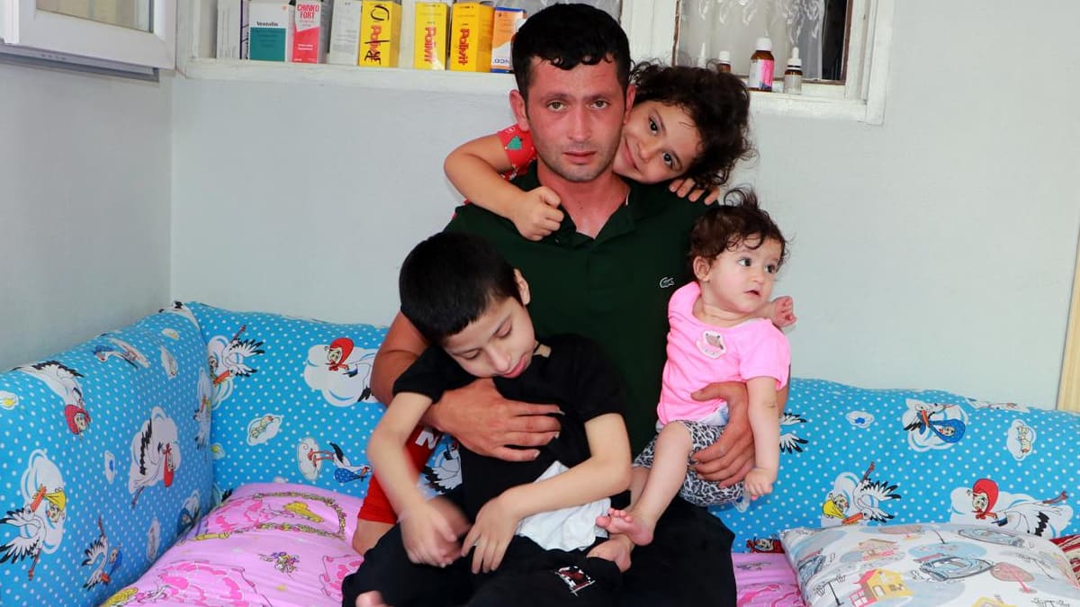 Adana Belediyesi'nde ii kym! Madur baba: Engelli ocuuma bakamyorum