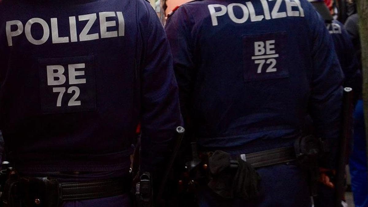 Avusturya'da polise rklk sulamas