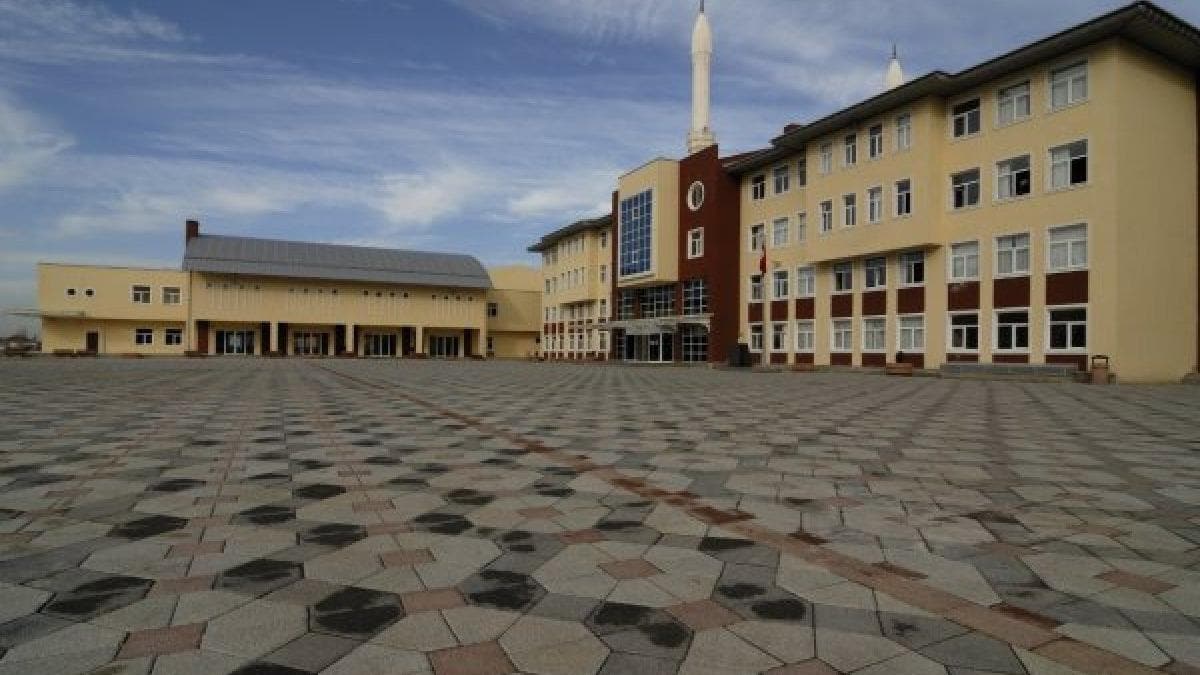 Kartal A�HL pandemi s�recinde de ��rencilerinin yan�nda oldu 