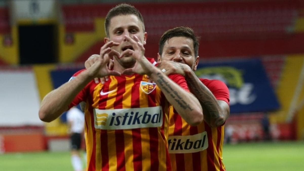 Kravets'ten 7 gol