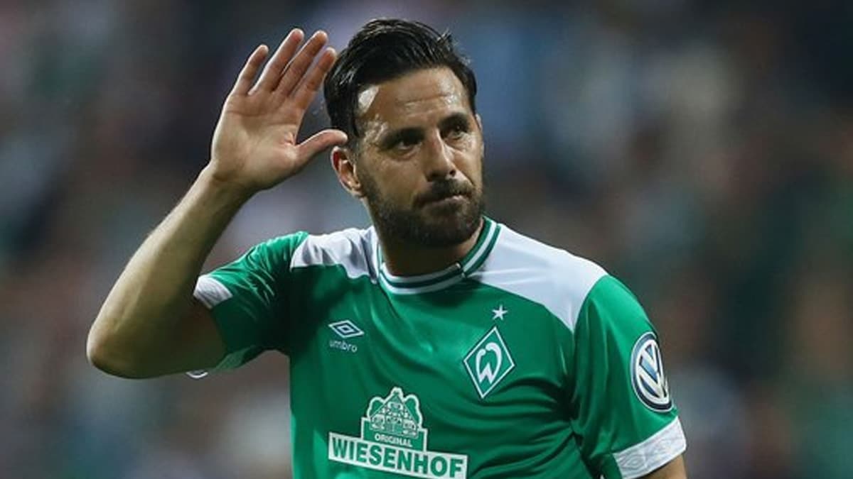 Werder Bremen efsanesi 41 ya��nda emekli oldu
