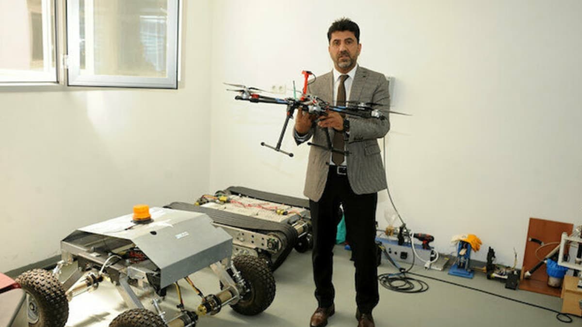 T�rkiye'nin ilk olacak: Robotik ve Yapay Zeka Enstit�s� kuruluyor