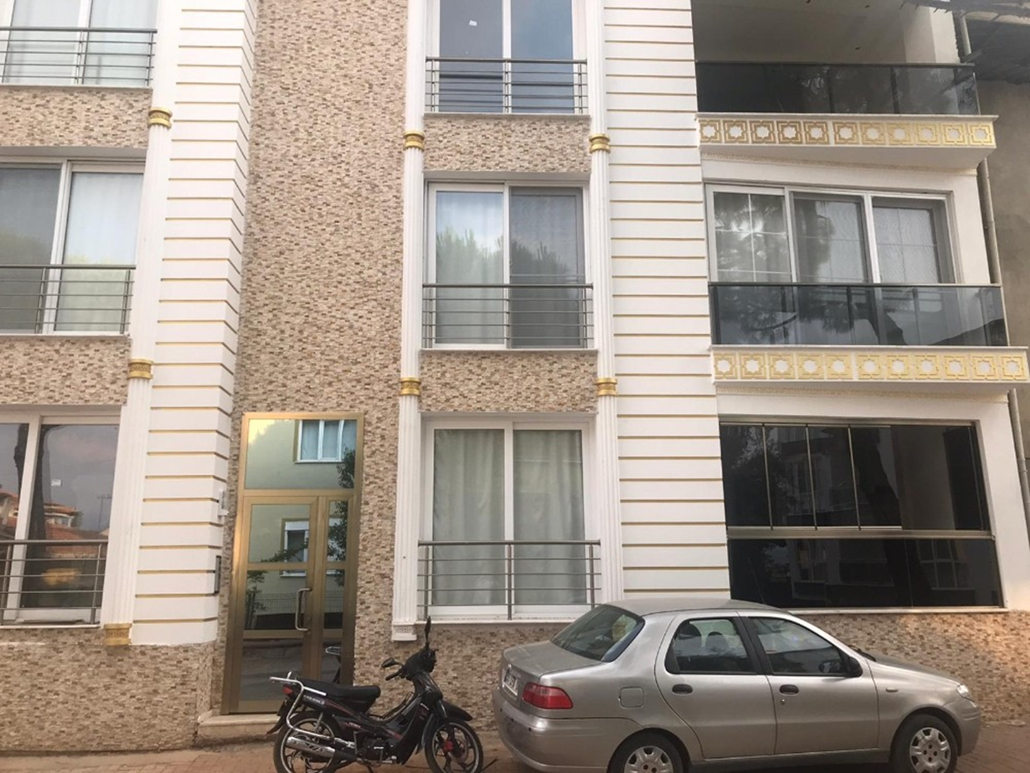 Hayrete d���ren h�rs�zl�k! �al�nan �ey �oke etti