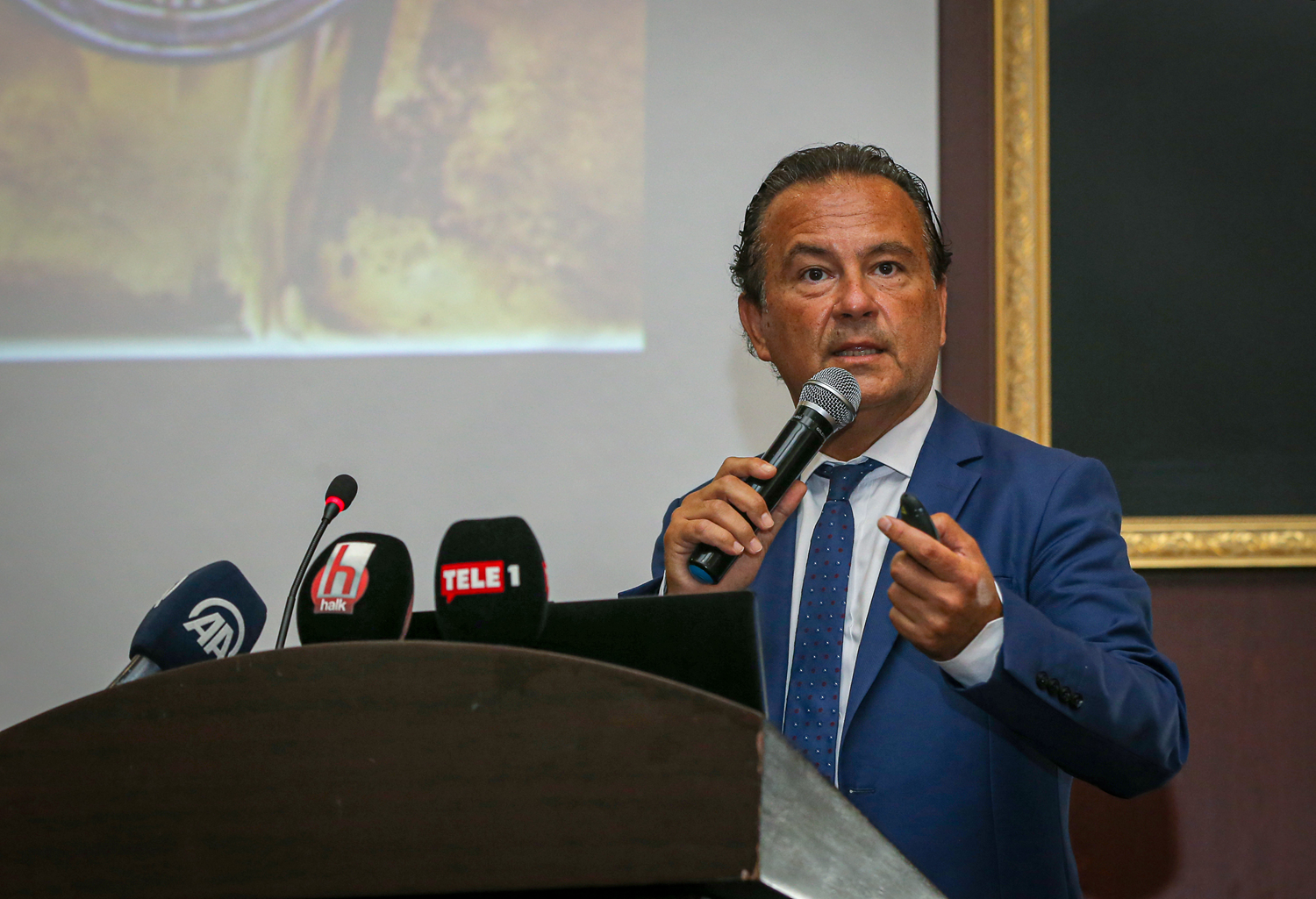 Beklenen b�y�k �stanbul depremiyle ilgili �arp�c� a��klama: 7,2'lik bir enerji var