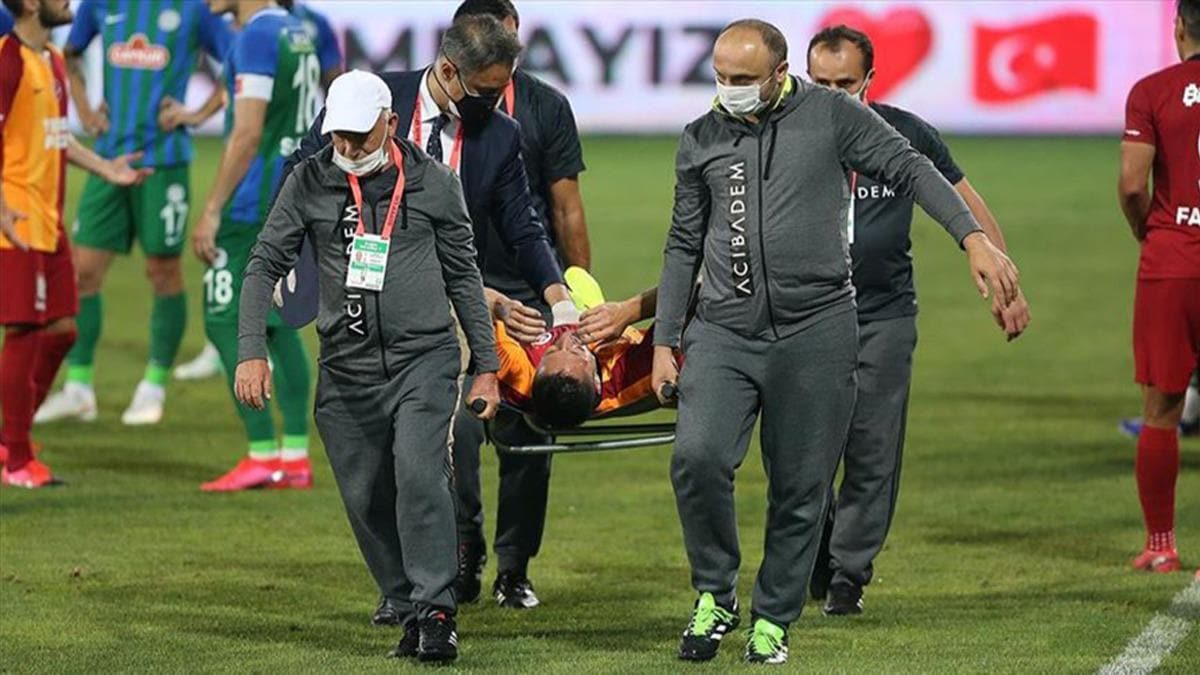 Andone'yi Galatasaray'n doktoru ameliyat etti