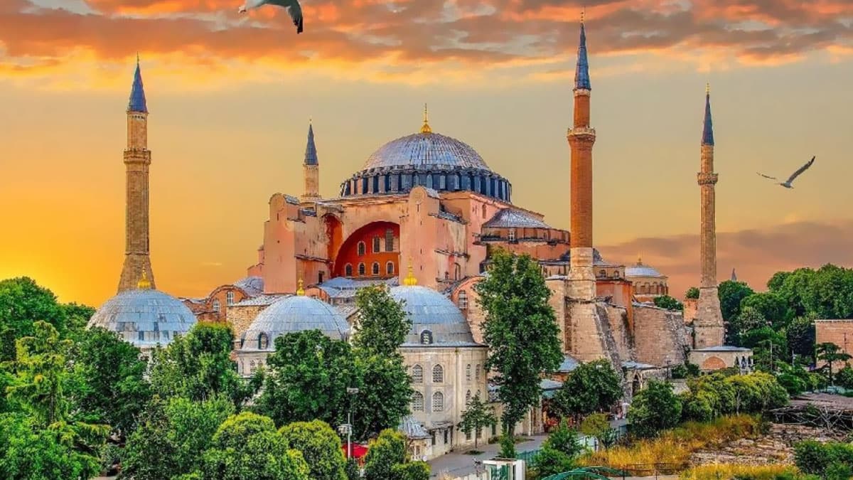 Ayasofya neden m�zeye �evrildi?