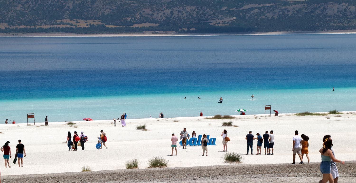 T�rkiye'nin Maldivleri 1 A�ustos'tan itibaren 'dumans�z hava sahas�' olacak